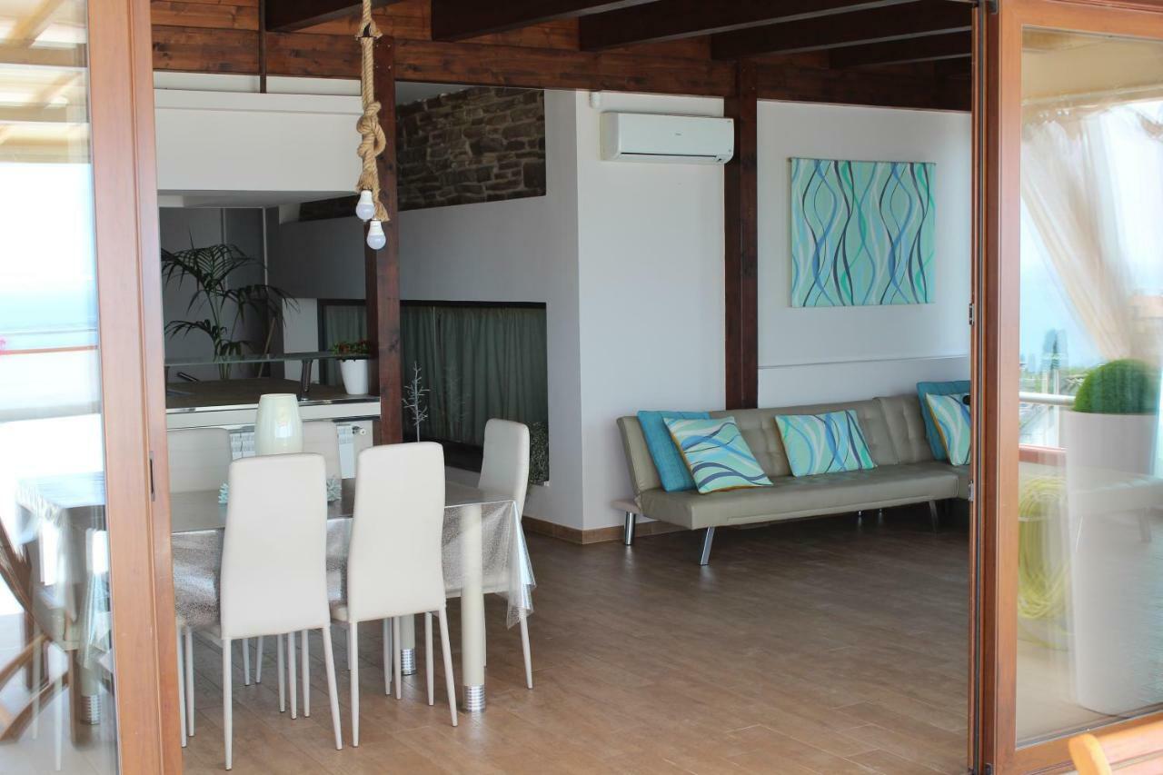 Villa Blumarine Dh à Formia Extérieur photo